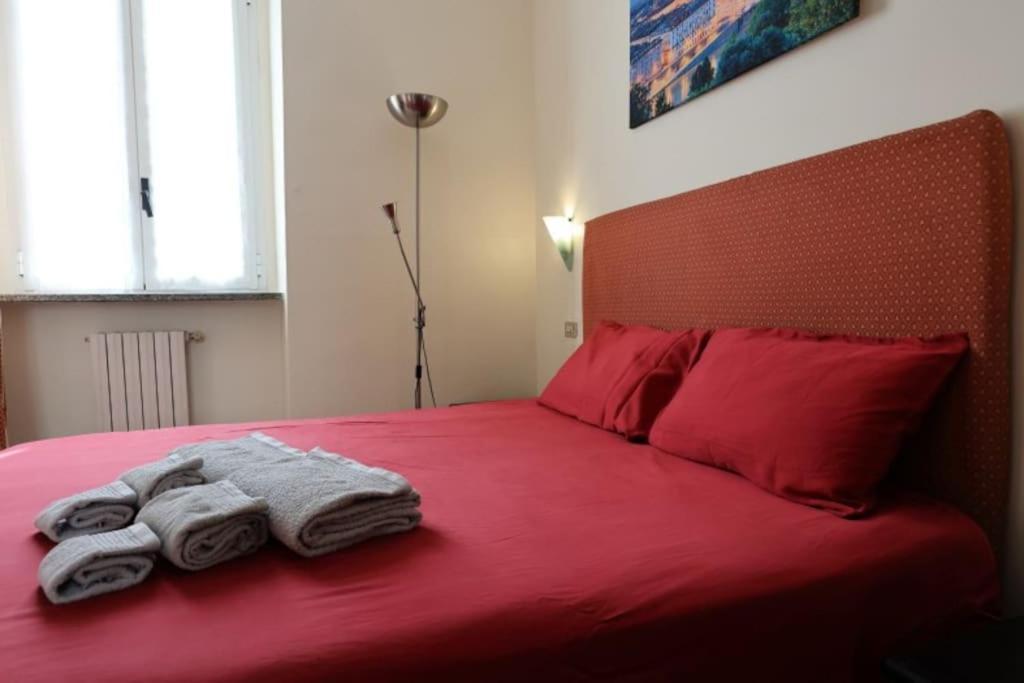 Bel Bilocale Vicino Alla Metropolitana E Al Centro Apartment Turin Bagian luar foto